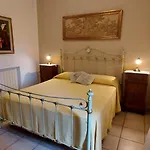 Agriturismo Il Colle Фермерский дом Сиена