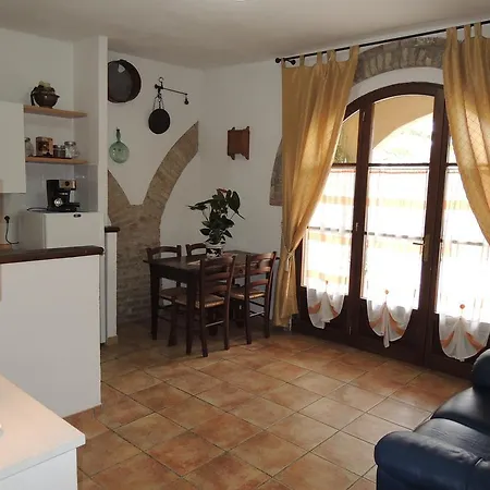 مزرعة للإقامة Il Colle سيينا